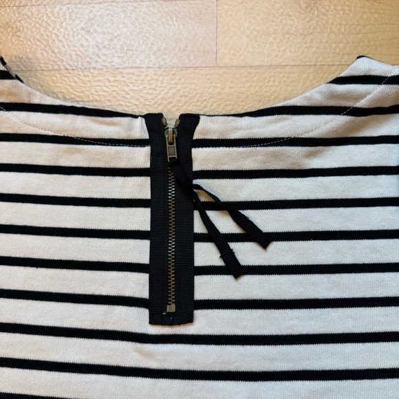 100% Cotton Loft Black + Off-White Striped Top - Picture 5 of 7